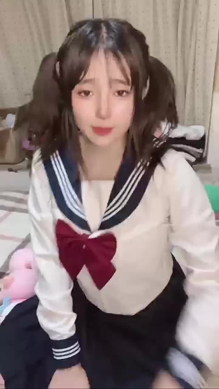 jk 双马尾 巨乳 淫语 自慰